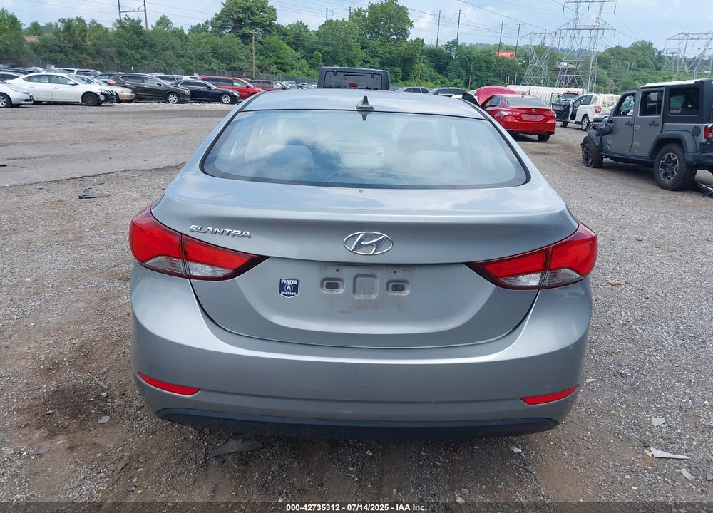 2016 HYUNDAI ELANTRA VIN: KMHDH4AE7GU543730