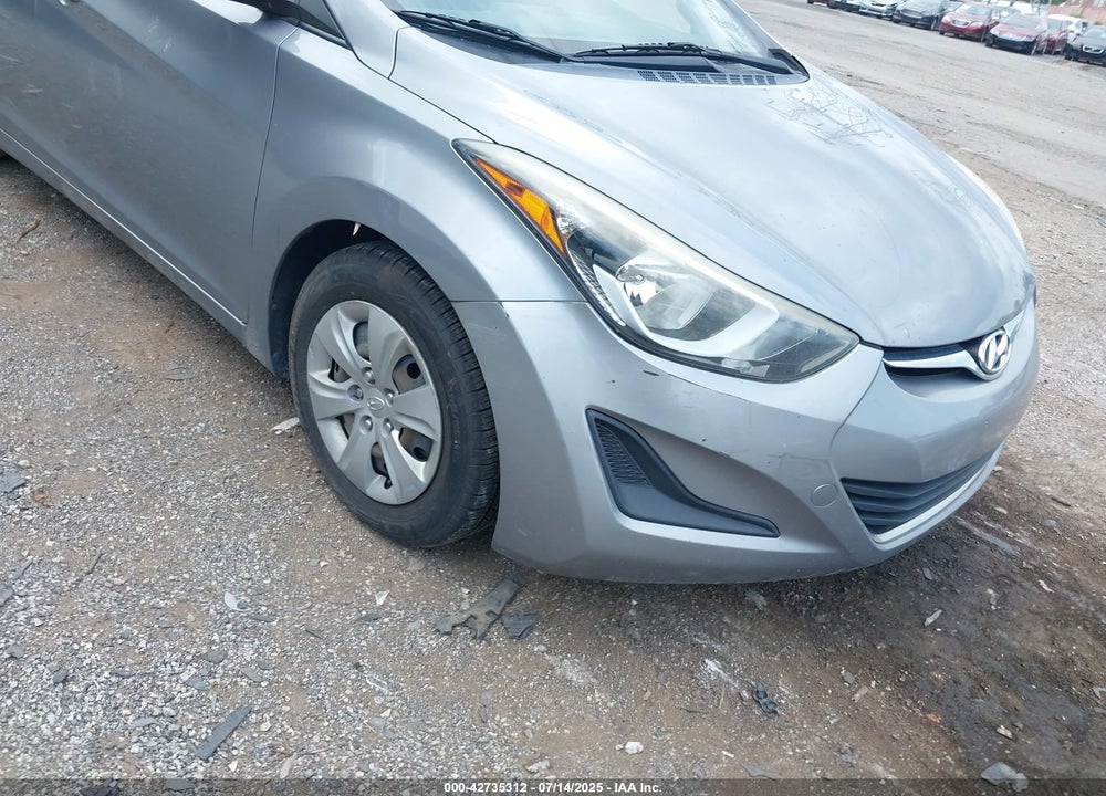 2016 HYUNDAI ELANTRA VIN: KMHDH4AE7GU543730