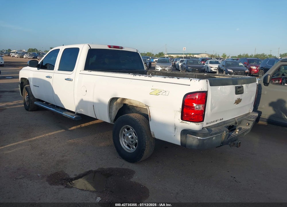 2008 CHEVROLET SILVERADO 2500HD LT1 VIN: 1GCHC23K58F142548