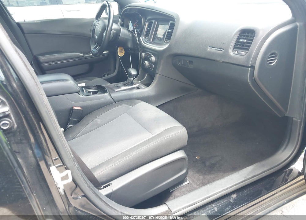 2018 DODGE CHARGER VIN: 2C3CDXBG8JH185159