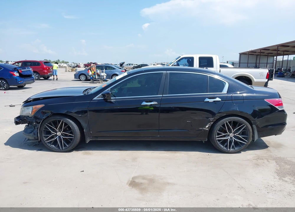2009 HONDA ACCORD SDN VIN: 1HGCP368X9A012124