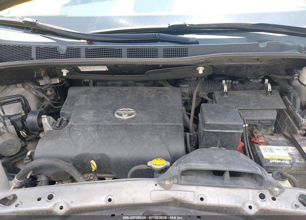 2014 TOYOTA SIENNA LE V6 8 PASSENGER VIN: 5TDKK3DC3ES435091