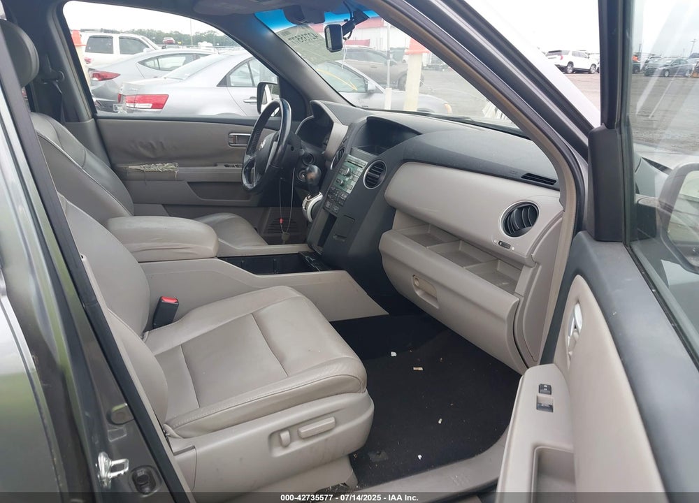 2009 HONDA PILOT VIN: 5FNYF38569B025471