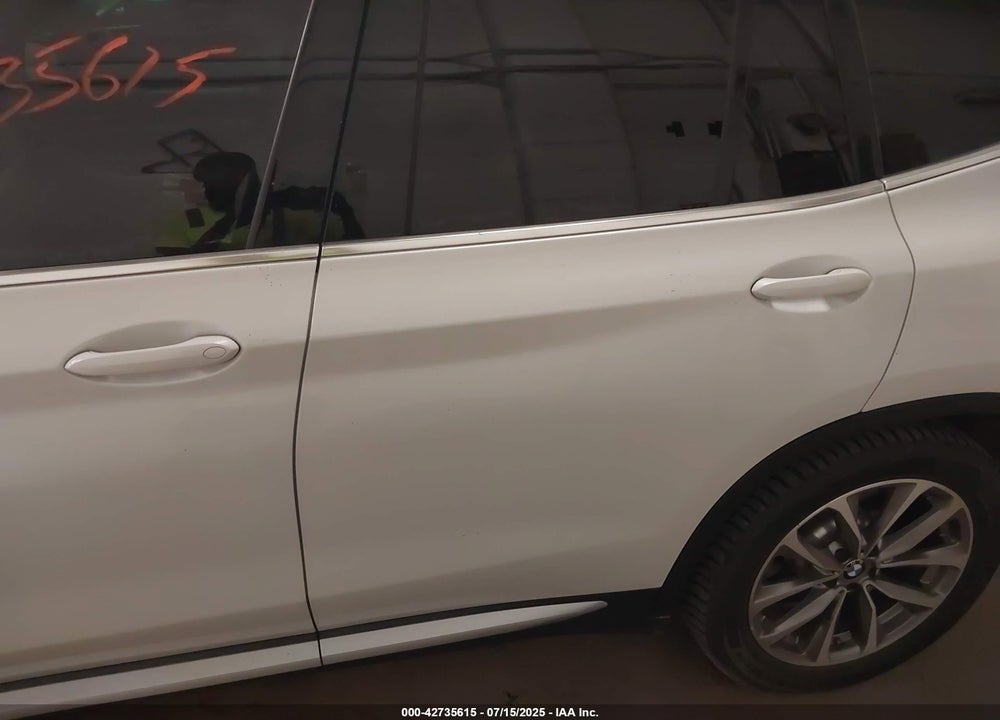 2019 BMW X3 VIN: 5UXTR9C52KLE12017