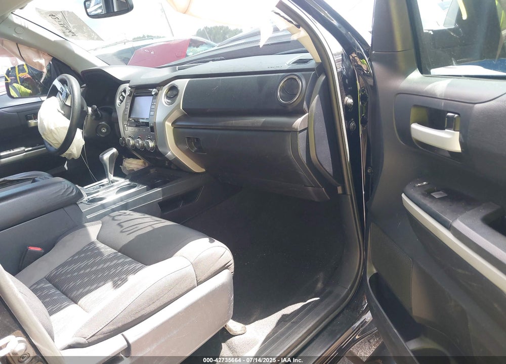 2019 TOYOTA TUNDRA VIN: 5TFDW5F14KX838023