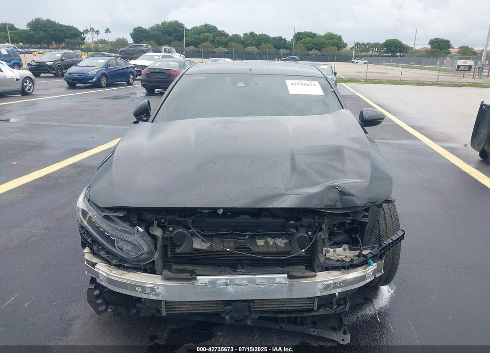 2019 HONDA ACCORD VIN: 1HGCV1F34KA029747