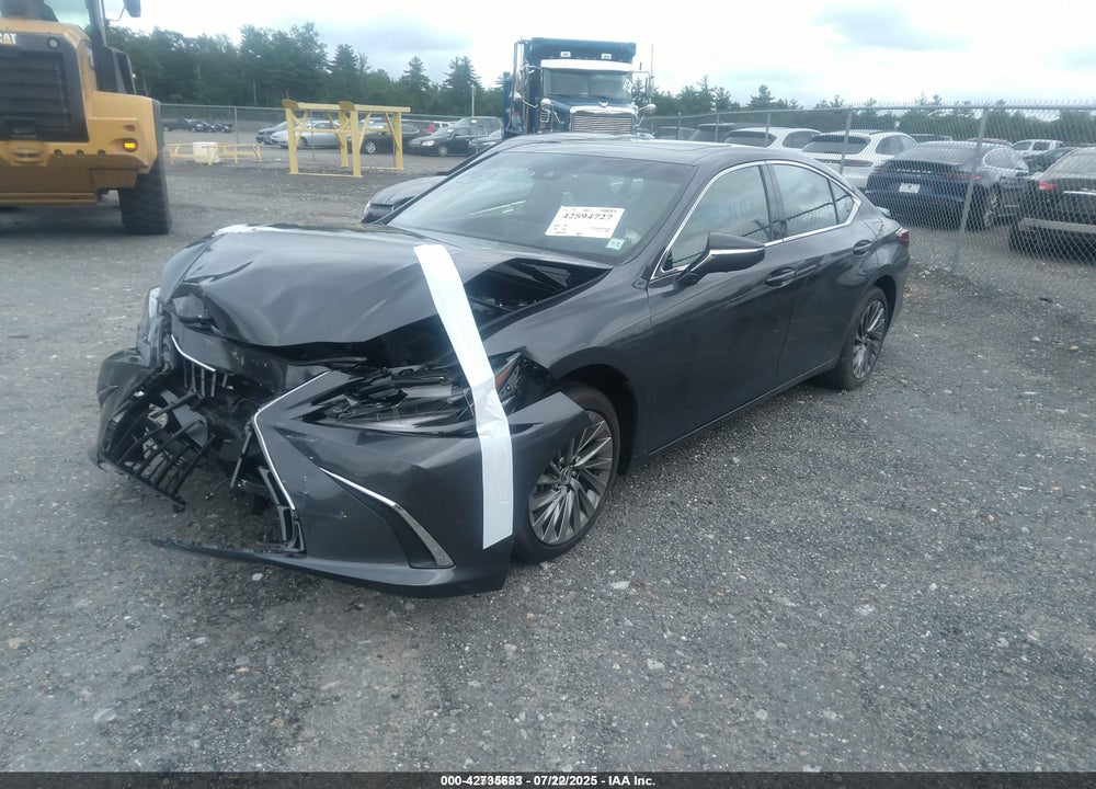 2025 LEXUS ES 300H ULTRA LUXURY VIN: 58AFA1C19SU062451
