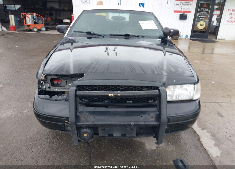 2011 FORD CROWN VICTORIA VIN: 2FABP7BV1BX169640