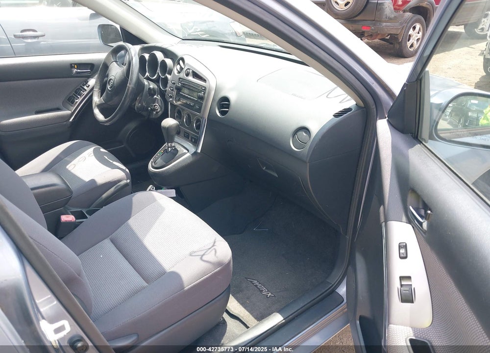 2005 TOYOTA MATRIX/XR VIN: 2T1KR32E35C346968