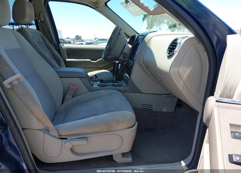 2007 FORD EXPLORER VIN: 1FMEU63EX7UA62136