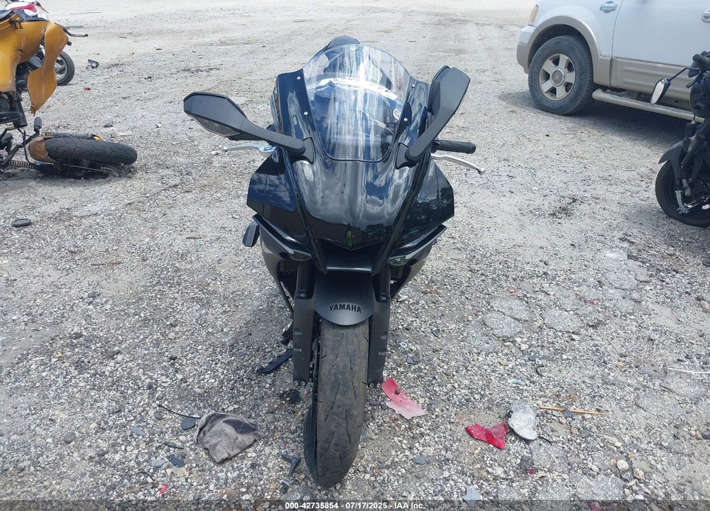 2024 YAMAHA YZFR1 VIN: JYARN66E6RA004779