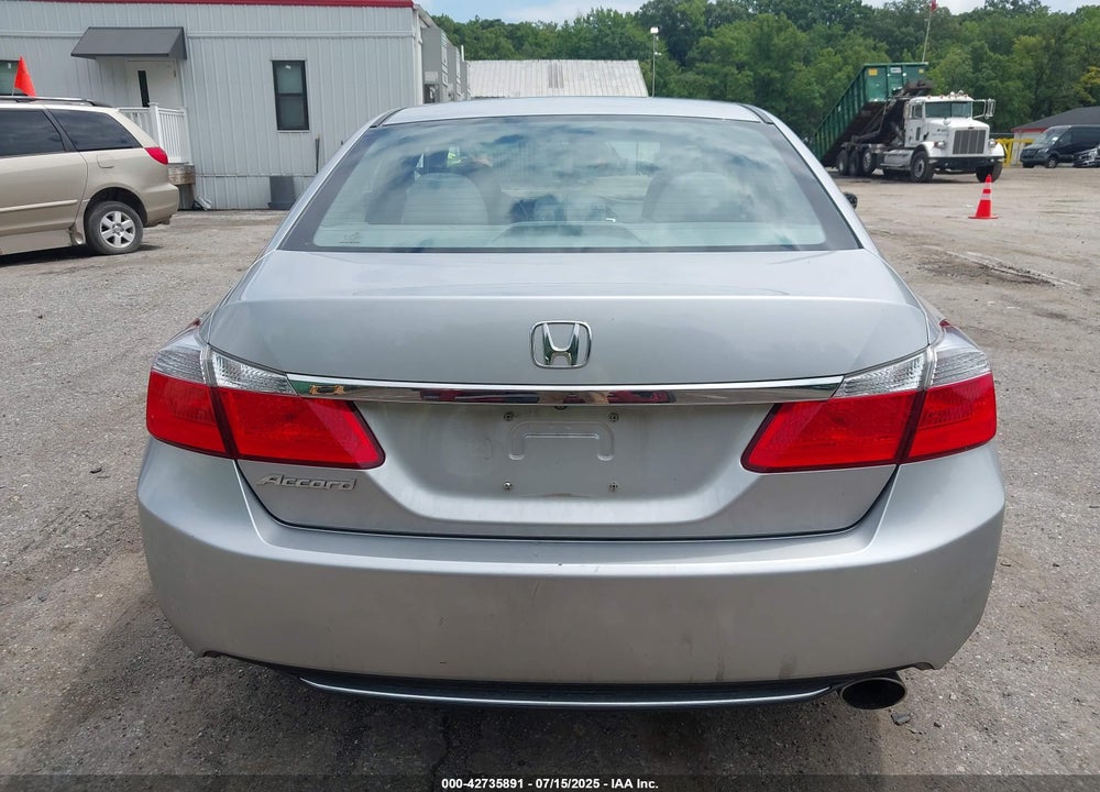 2013 HONDA ACCORD EX VIN: 1HGCR2F76DA124861