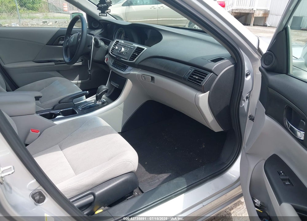 2013 HONDA ACCORD EX VIN: 1HGCR2F76DA124861