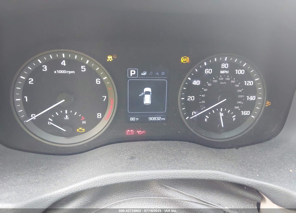 2018 HYUNDAI TUCSON SE VIN: KM8J23A48JU611675