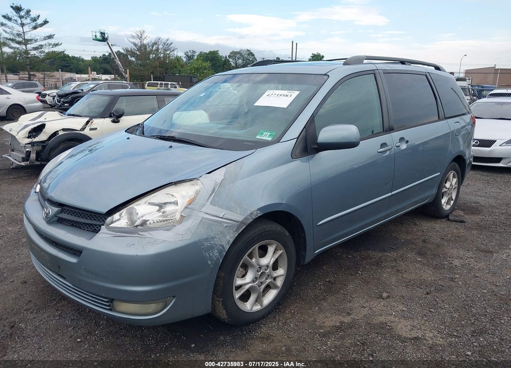 2005 TOYOTA SIENNA XLE VIN: 5TDZA22C25S304944