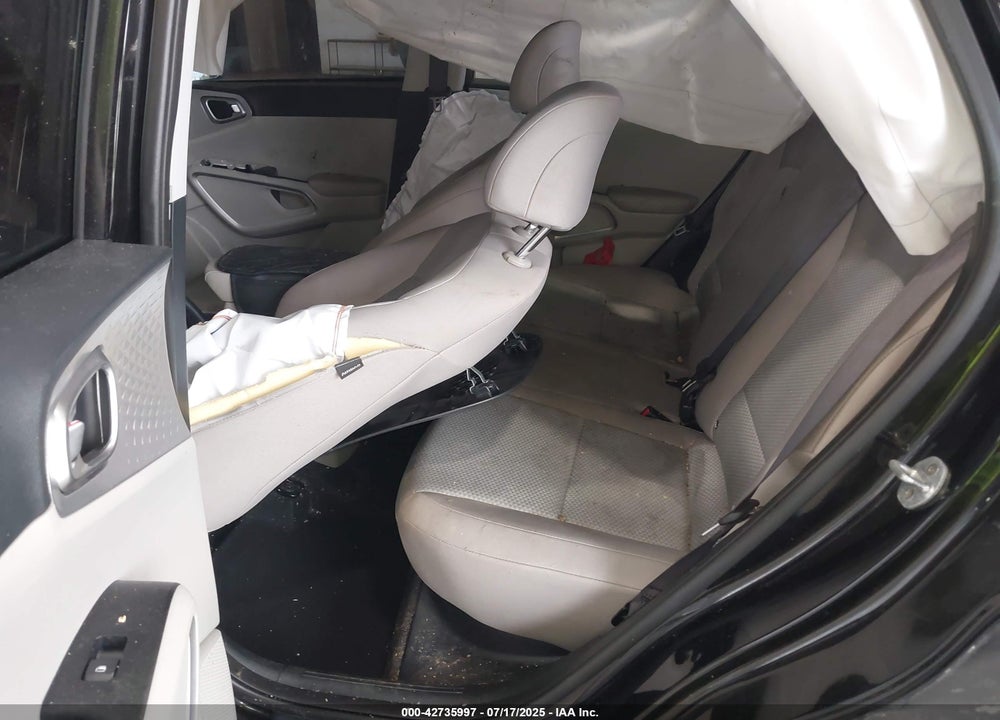 2023 KIA SOUL VIN: KNDJ23AU3P7851745