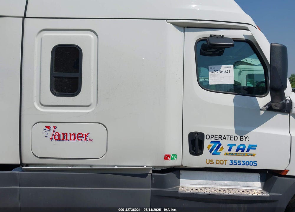2021 FREIGHTLINER NEW CASCADIA 126 VIN: 3AKJHHDRXMSML1693