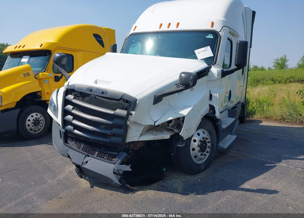 2021 FREIGHTLINER NEW CASCADIA 126 VIN: 3AKJHHDRXMSML1693