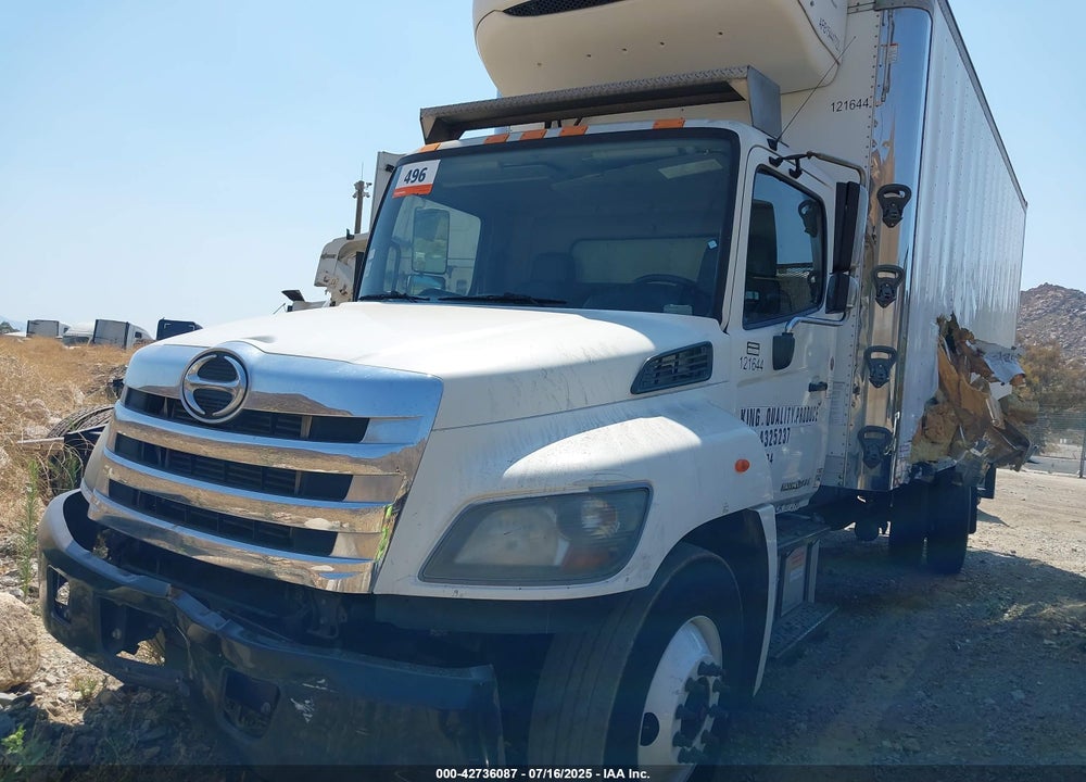 2015 HINO 338 VIN: 5PVNV8JP2F4S50410