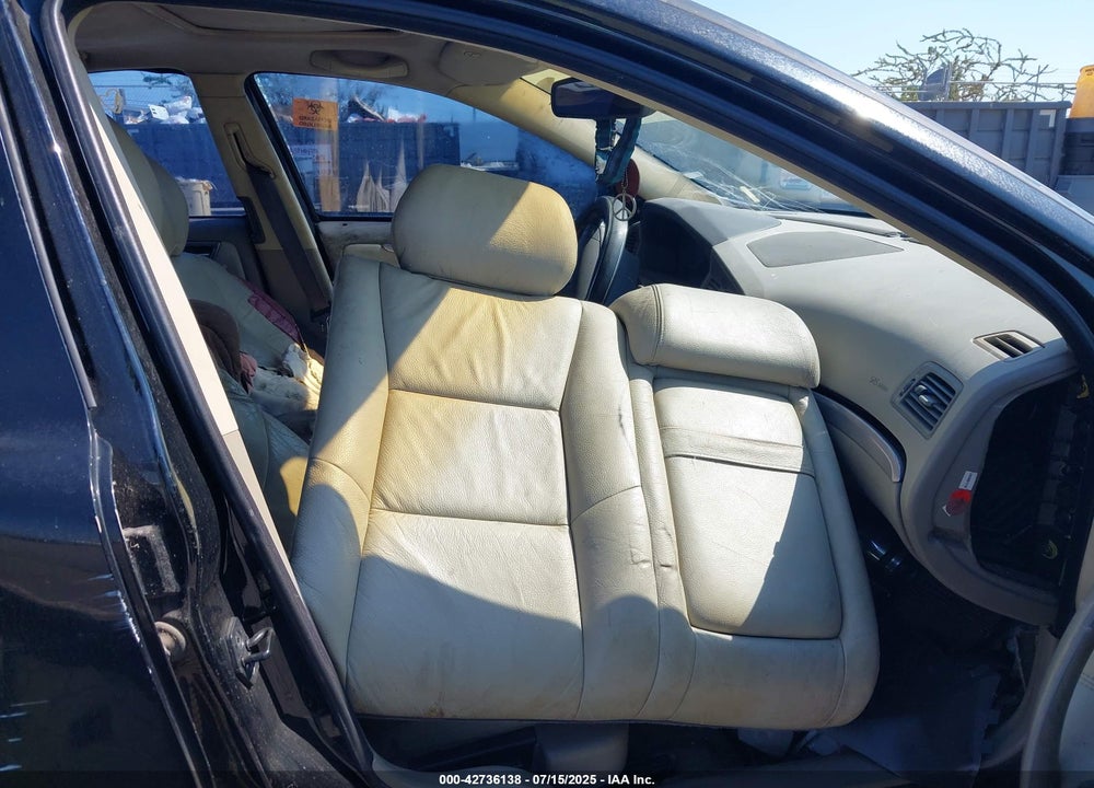 2001 VOLVO S60 T5 VIN: YV1RS53D412088936