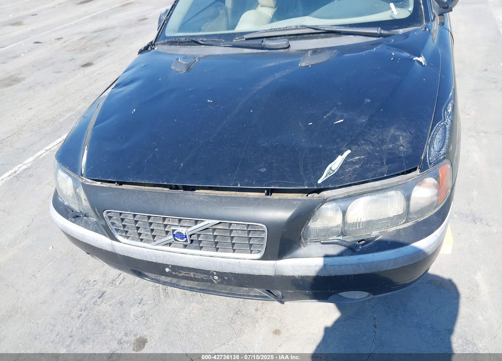 2001 VOLVO S60 T5 VIN: YV1RS53D412088936