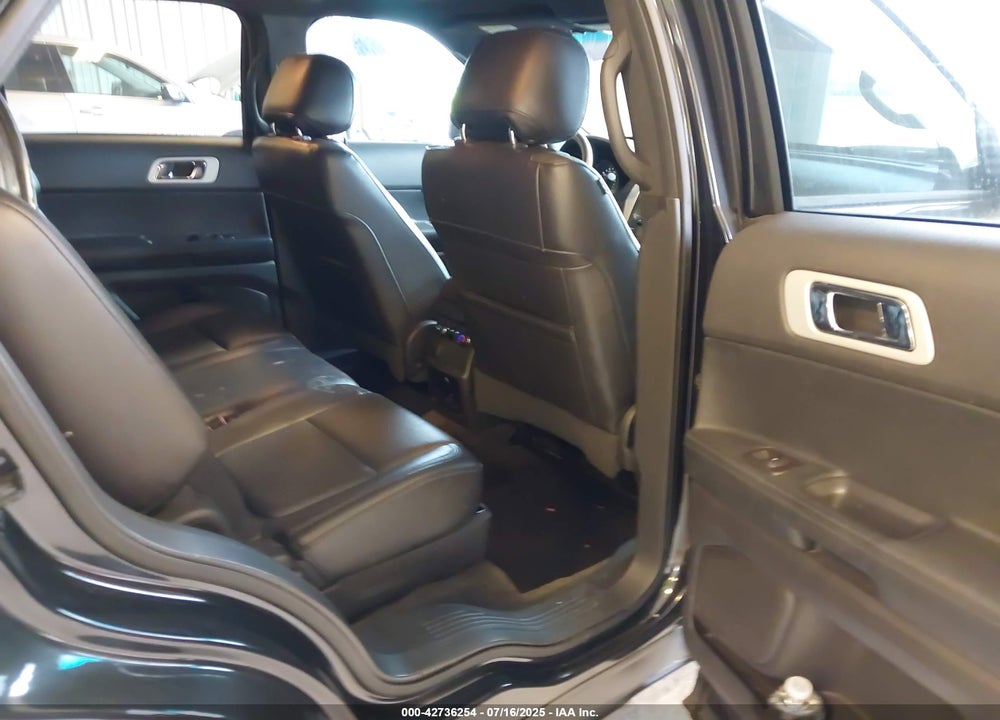 2015 FORD EXPLORER VIN: 1FM5K8D84FGA30709