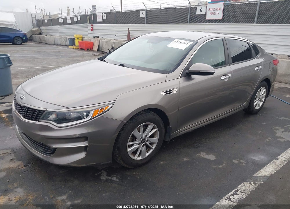 2016 KIA OPTIMA VIN: 5XXGT4L34GG098820