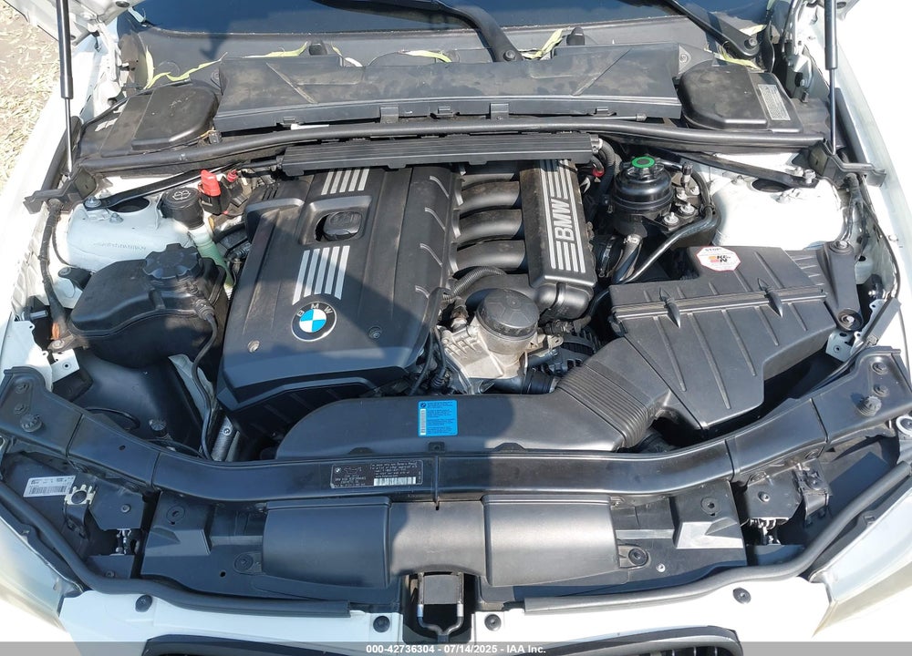2009 BMW 3 SERIES VIN: WBAUT93599A191104