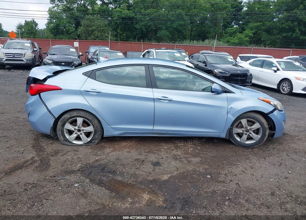 2012 HYUNDAI ELANTRA VIN: KMHDH4AE4CU361364
