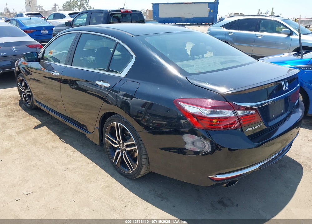 2017 HONDA ACCORD VIN: 1HGCR2F54HA302495