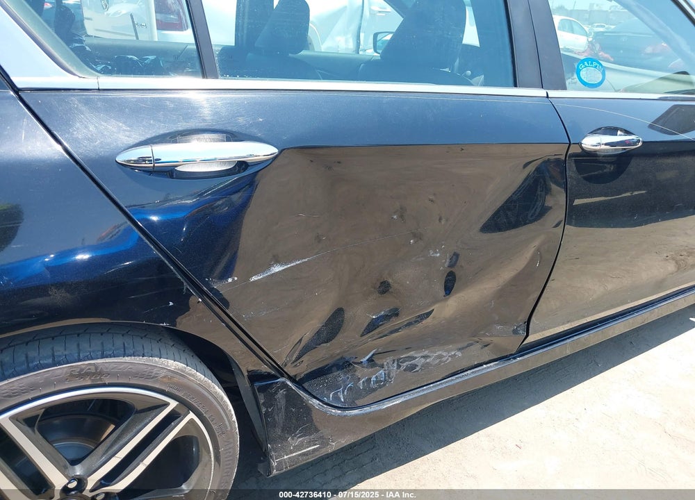 2017 HONDA ACCORD VIN: 1HGCR2F54HA302495
