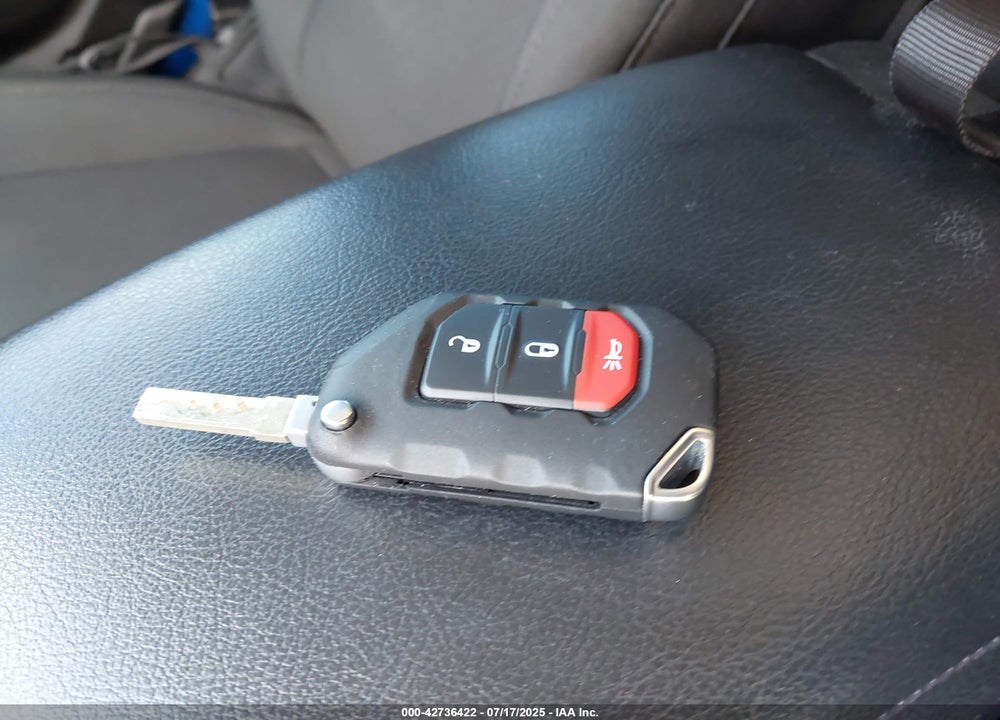 2023 JEEP WRANGLER / VIN: 1C4GJXAN7PW681750