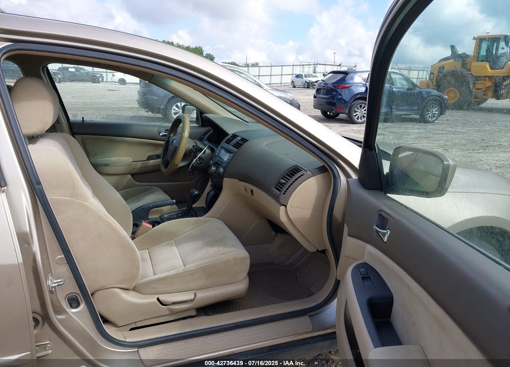 2004 HONDA ACCORD 2.4 LX VIN: 1HGCM56344A178723