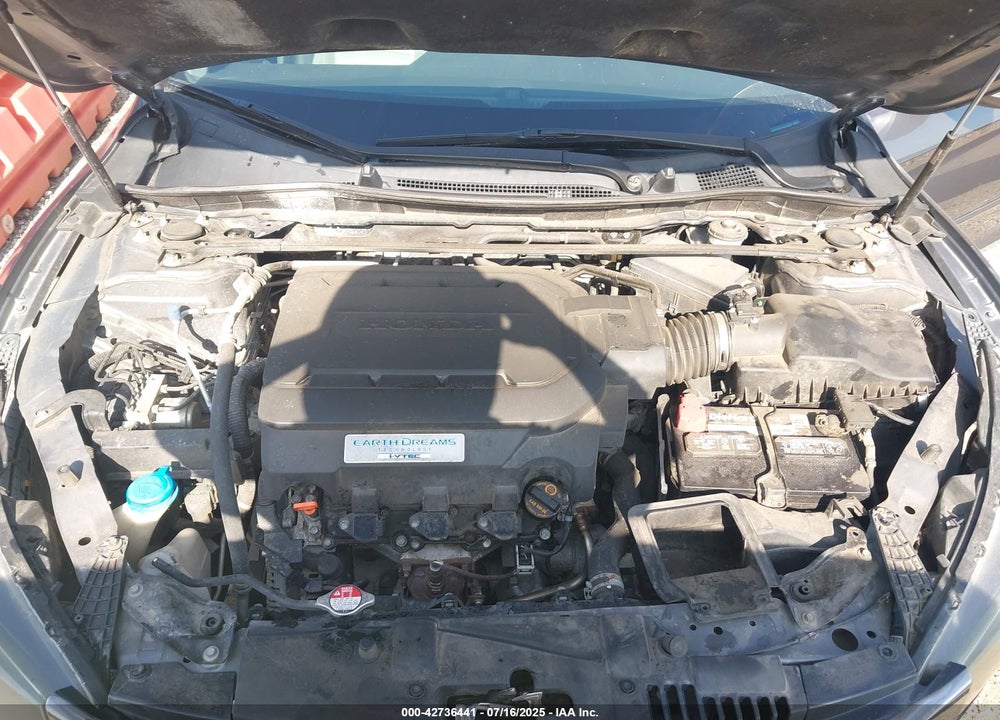 2013 HONDA ACCORD EX-L V-6 VIN: 1HGCR3F87DA016442