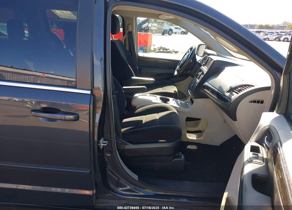 2012 DODGE GRAND CARAVAN CREW VIN: 2C4RDGDGXCR298854