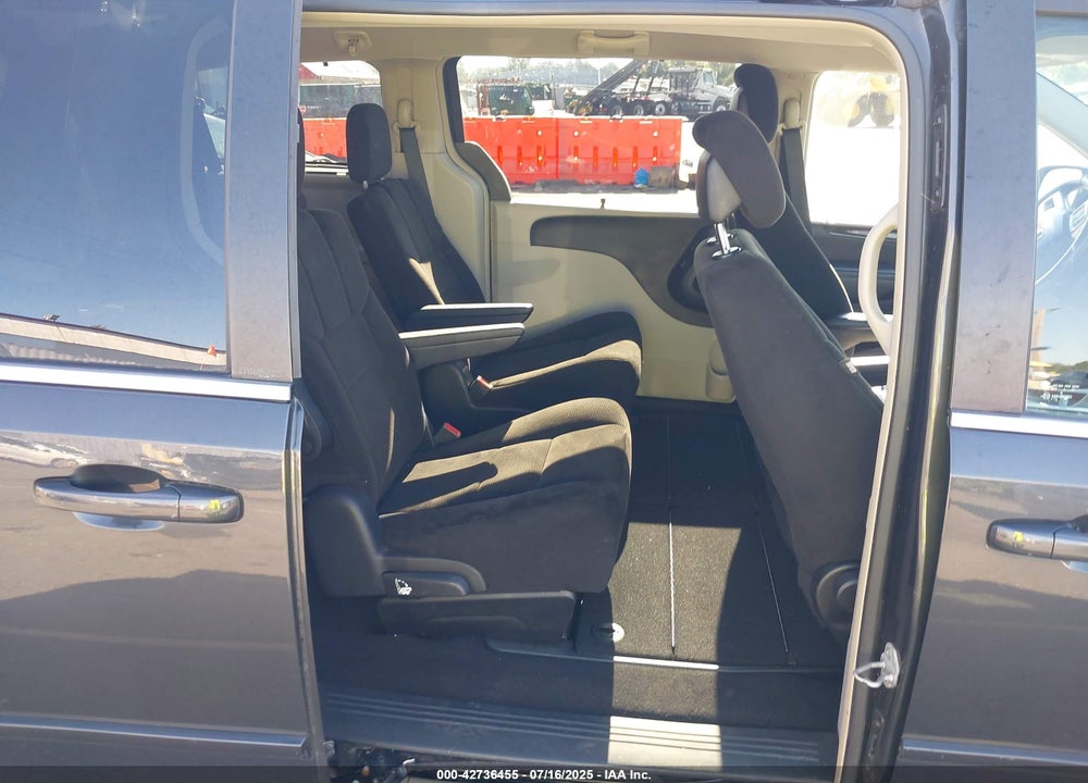 2012 DODGE GRAND CARAVAN CREW VIN: 2C4RDGDGXCR298854