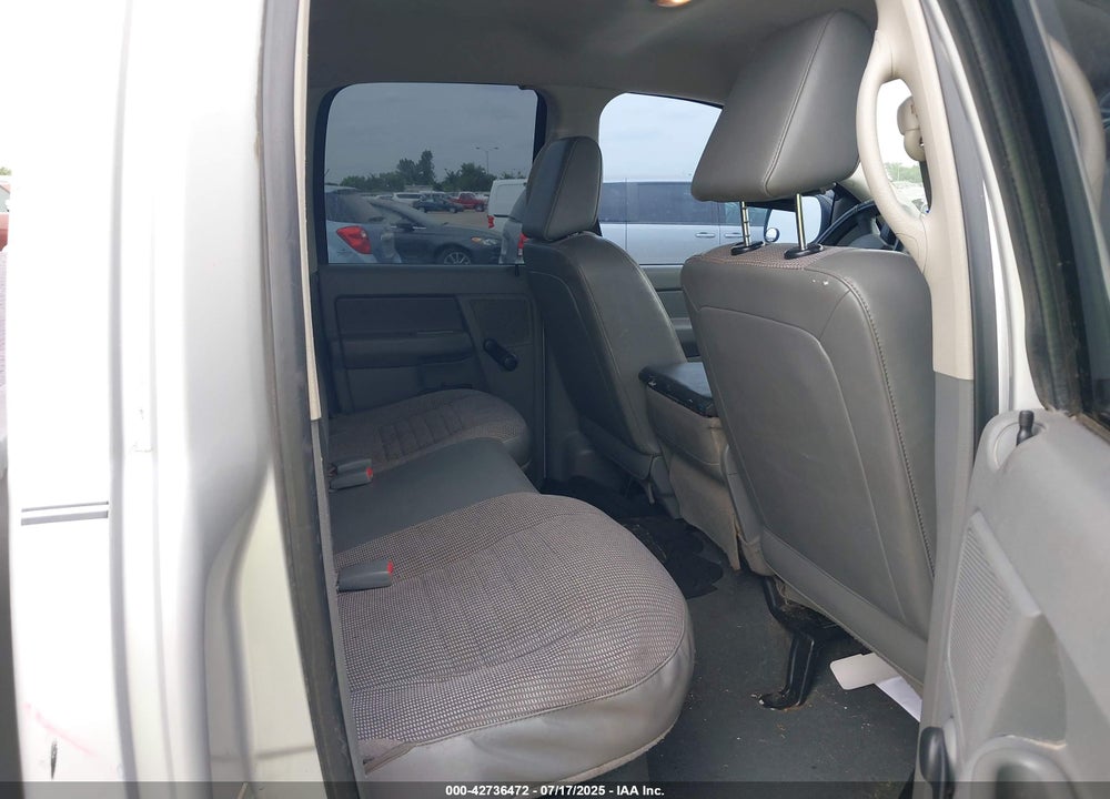 2008 DODGE RAM 1500 ST/SXT VIN: 1D7HA18N18S528755