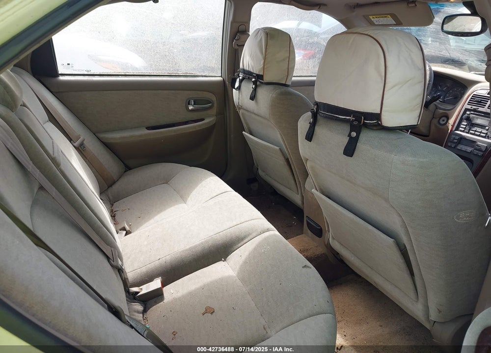 2003 KIA OPTIMA LX/SE VIN: KNAGD126235217242