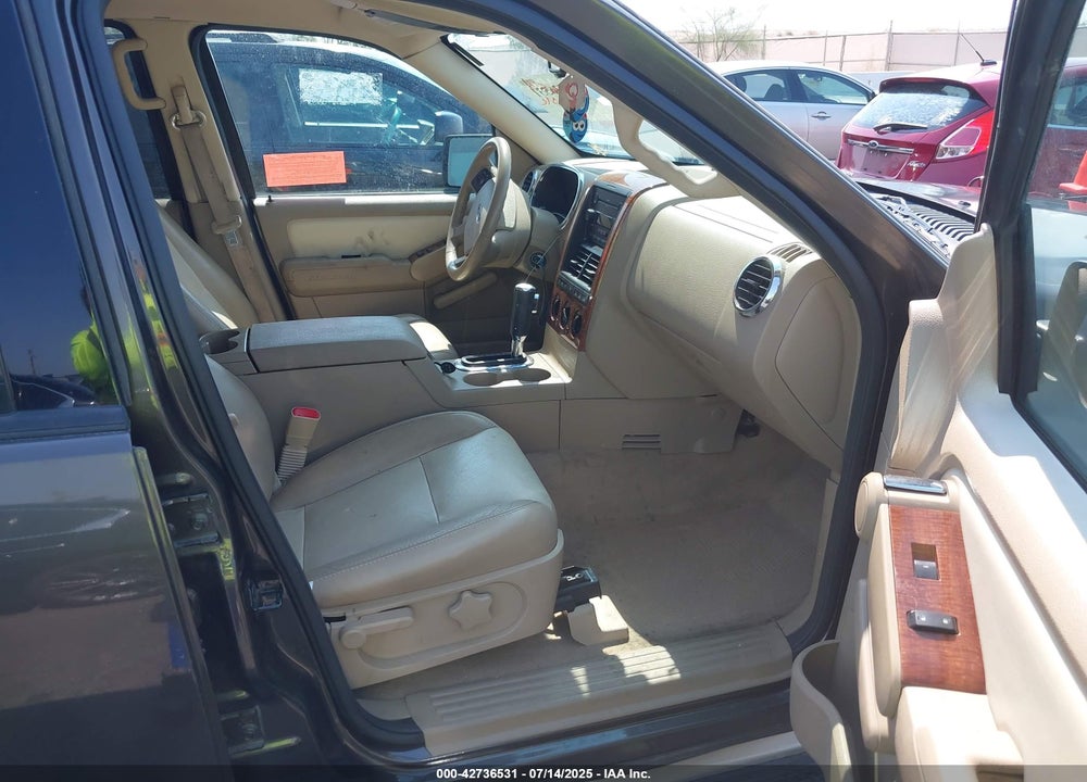 2007 FORD EXPLORER VIN: 1FMEU74E77UB85039