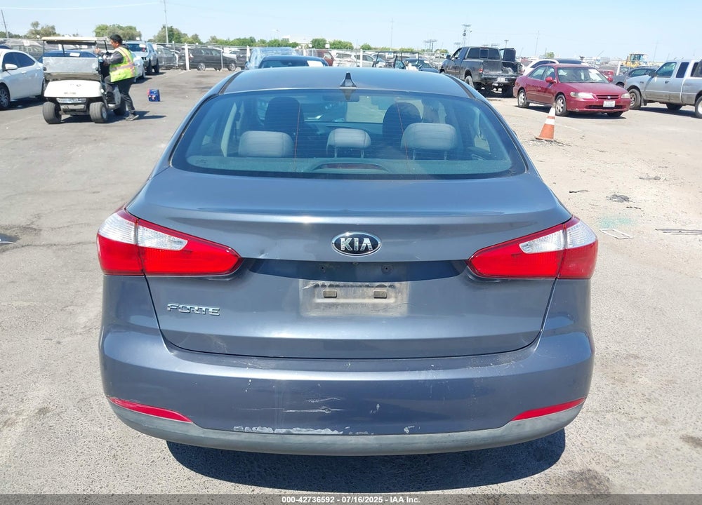 2016 KIA FORTE VIN: KNAFX4A65G5507972