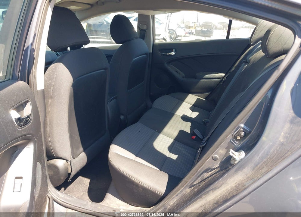 2016 KIA FORTE VIN: KNAFX4A65G5507972