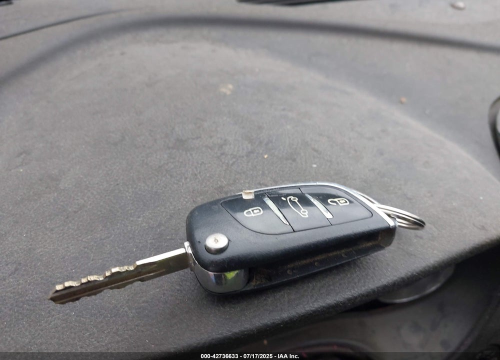 2009 PONTIAC G6 VIN: 1G2ZM177594187525