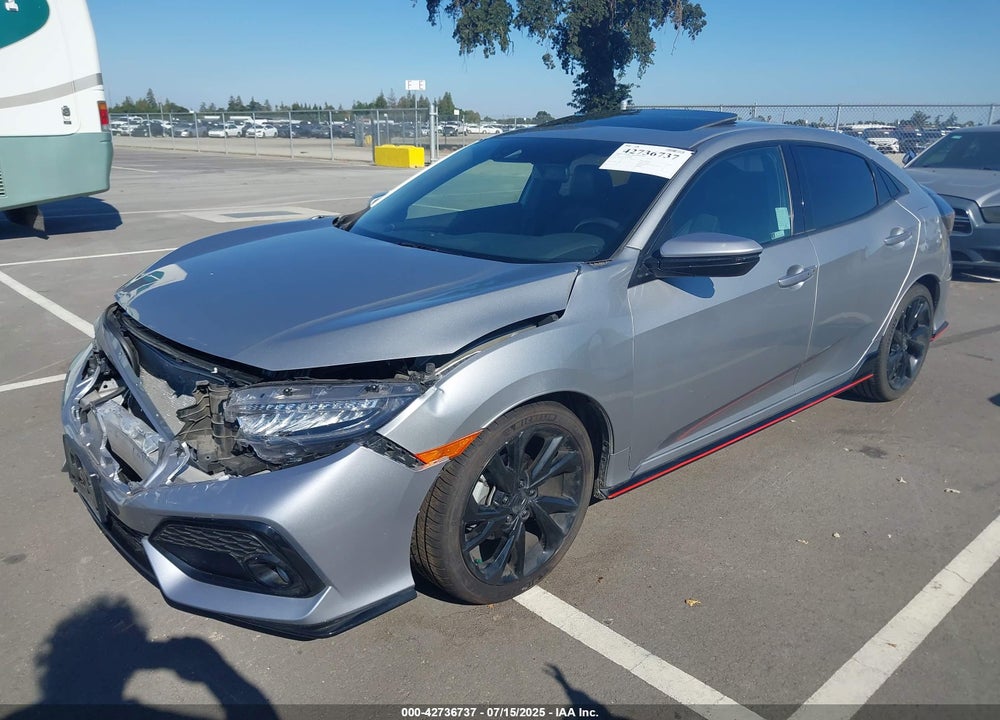 2018 HONDA CIVIC SPORT TOURING VIN: SHHFK7H95JU420449