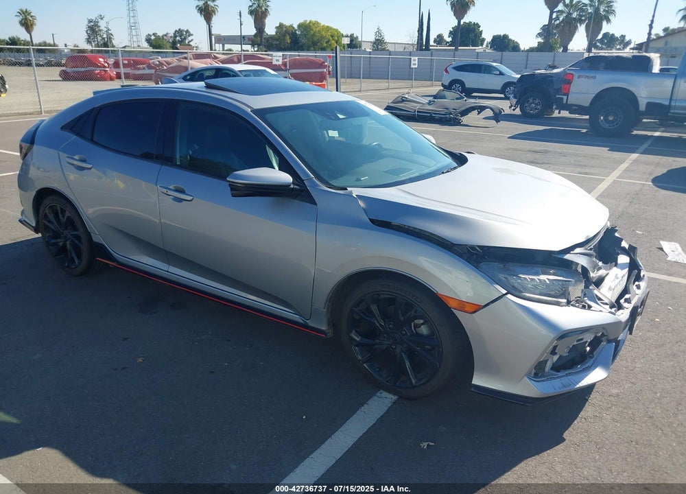 2018 HONDA CIVIC SPORT TOURING VIN: SHHFK7H95JU420449