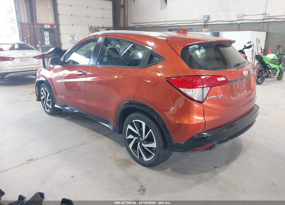 2019 HONDA HR-V VIN: 3CZRU6H11KG713560