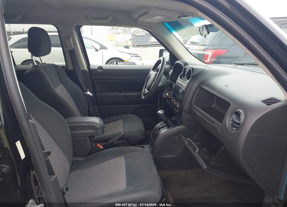 2013 JEEP PATRIOT VIN: 1C4NJPBAXDD186582