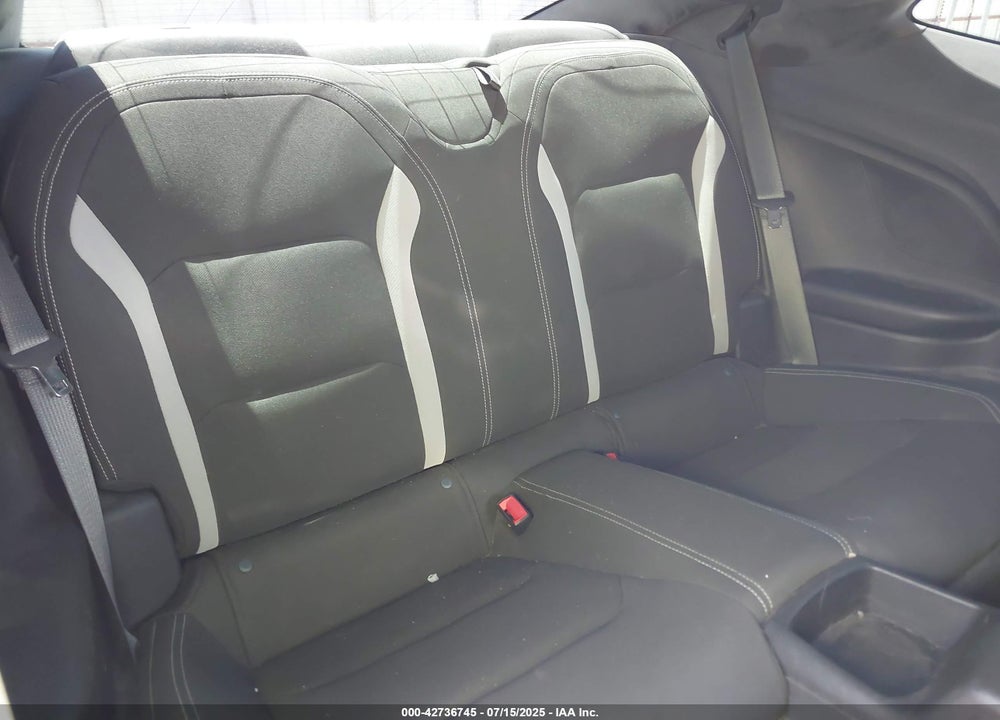 2021 CHEVROLET CAMARO VIN: 1G1FB1RX7M0127112