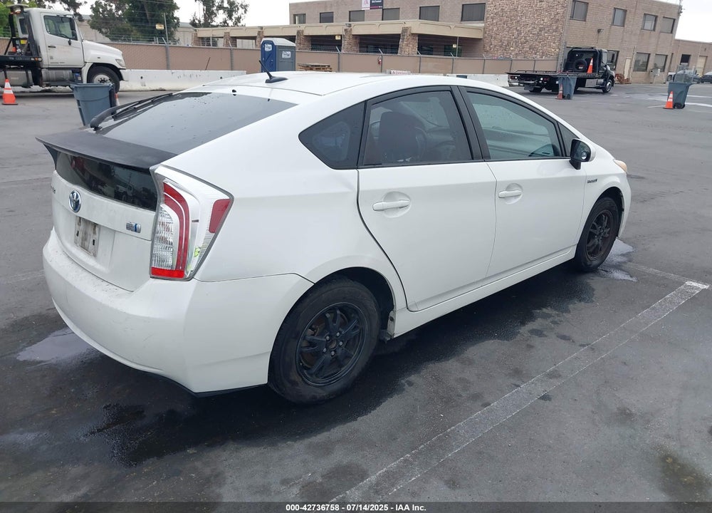 2012 TOYOTA PRIUS VIN: JTDKN3DU8C5521869