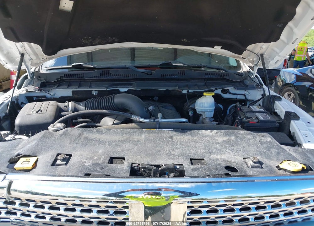 2018 RAM 1500 VIN: 1C6RR6VT1JS250301