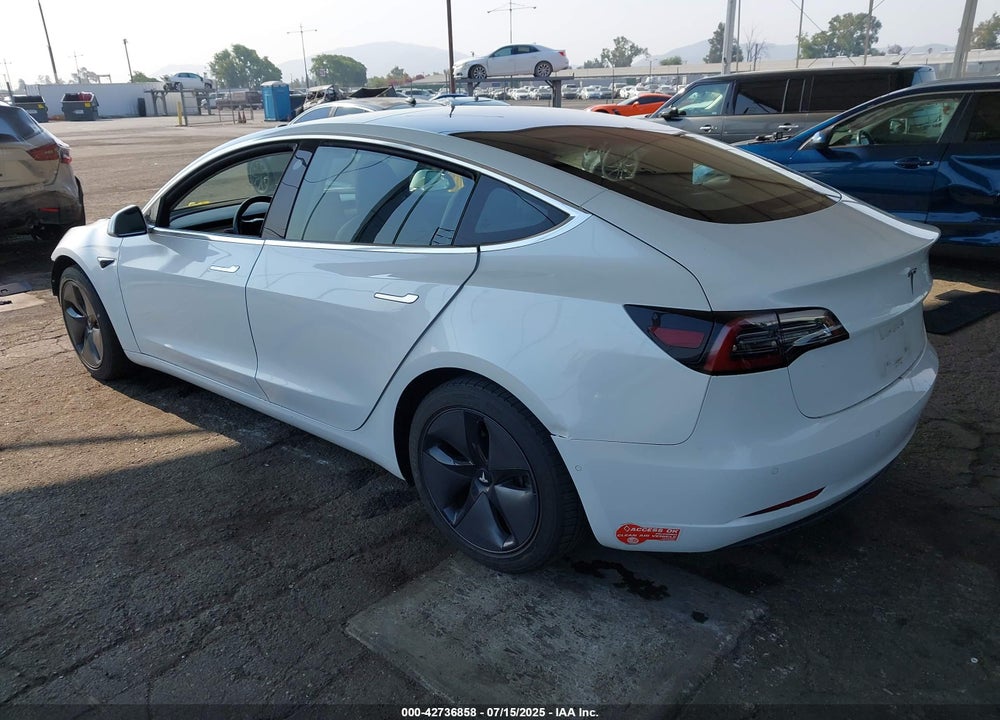 2018 TESLA MODEL 3 LONG RANGE/MID RANGE VIN: 5YJ3E1EA7JF044277